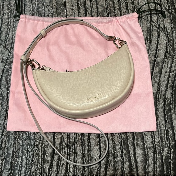 COPY - KATE SPADE
‘SMILE SMALL’ SHOULDER BAG - Picture 6 of 12